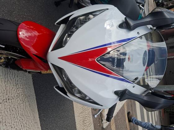 HONDA CBR 1000RR 